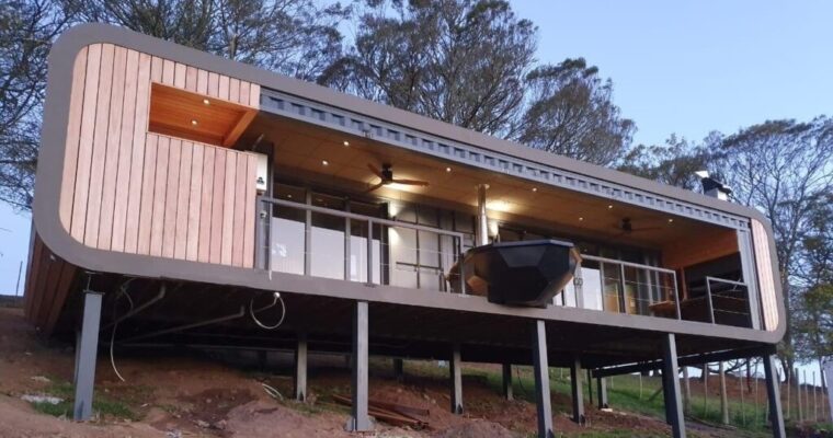 Gary Power’s Modern Design Shipping Container House