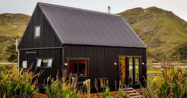 Gorgeous Black Cabin By The River