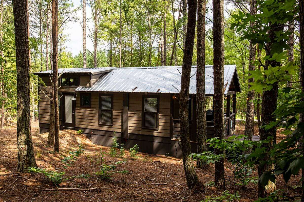 Absolutely Rustic and Comfortable Woody Tiny Home - Dream Tiny Living